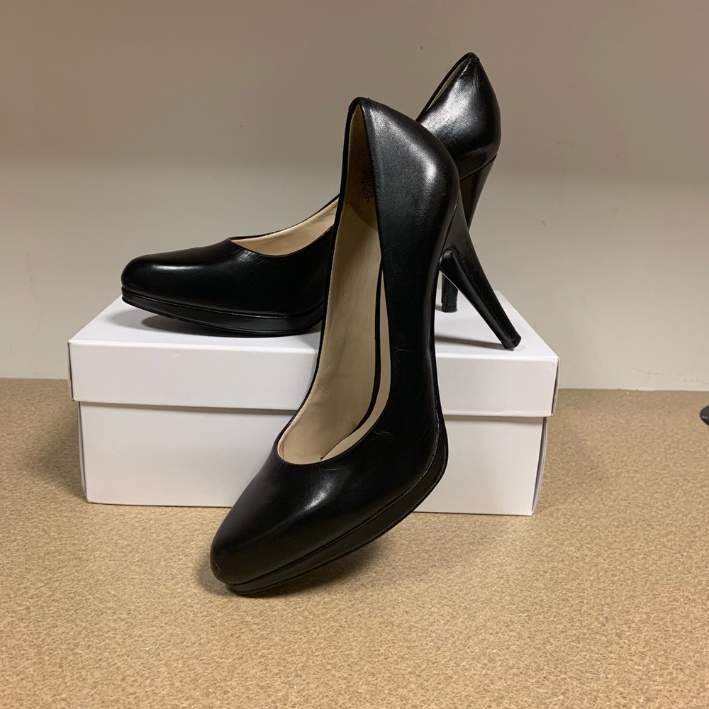 Women’s Nine West Pumps
